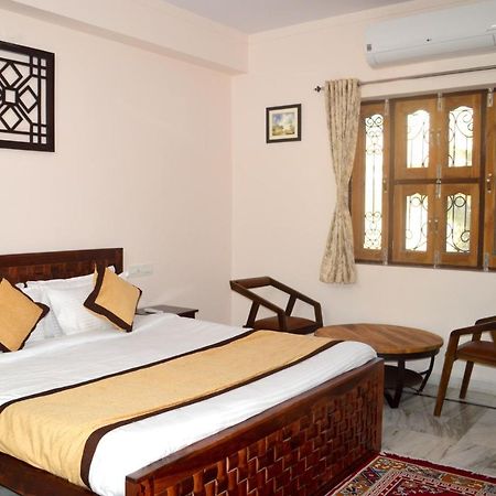 Hotelier Hosts - A Home Stay Džódhpur Exteriér fotografie